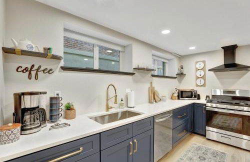 Modern Comfort in Historic Denver - Foto 13