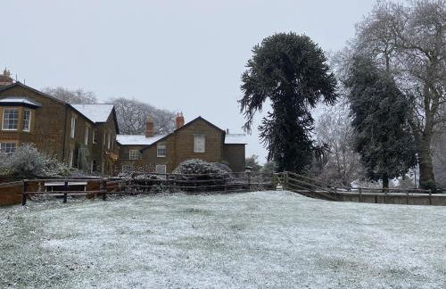 Tilly’s stable - Photo 4