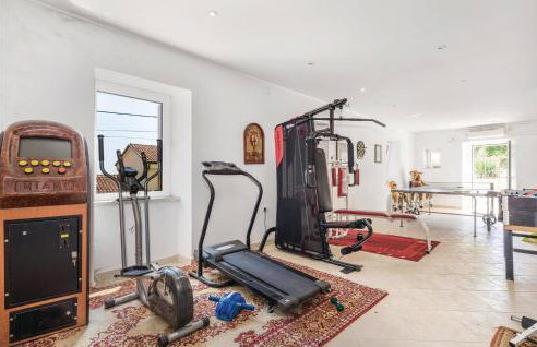 Nice Home In Bregi With Sauna - Foto 5