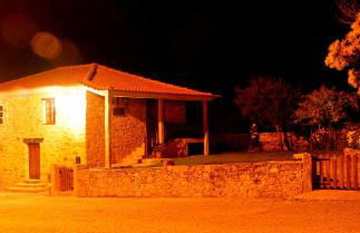 Charming House in Parada + Fireplace - Foto 3