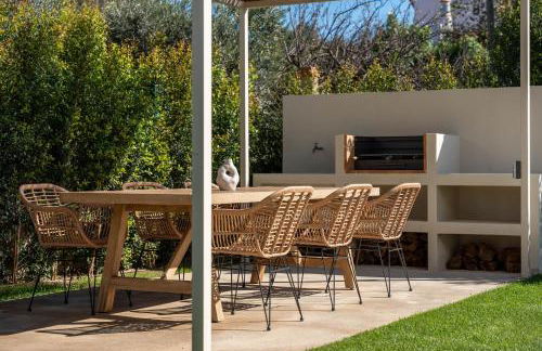 Modern Sea View Villa, Heated Pool,Rooftop Jacuzzi Outdoor Kitchen 12min faro Airport - Foto 16