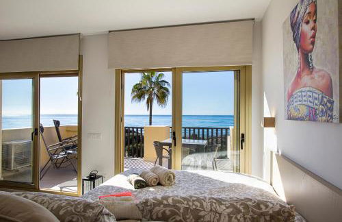 Beach front Studio in Elviria - Photo 5