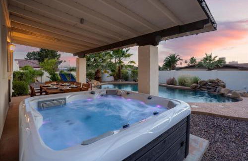 Game Room Resort Pool HotTub Modern Desert Oasis - Foto 2