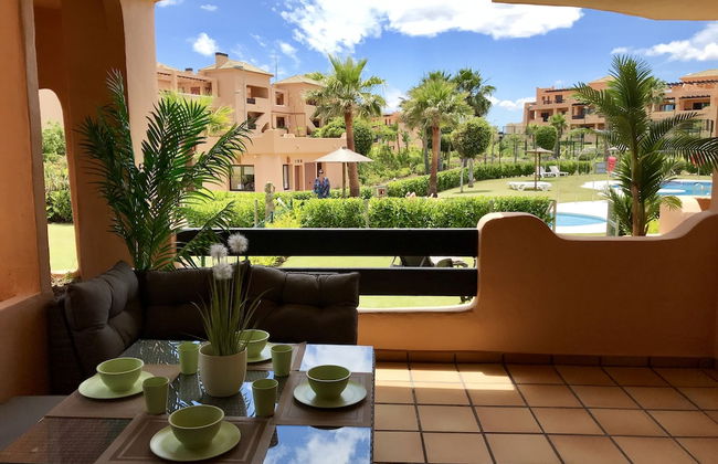 Casares Beach Golf Apartment With Private Garden and Pool Access - Foto 11