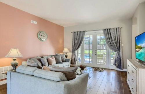 The Marvel Mansion 5BR Pool Home Near Disney World - Foto 8