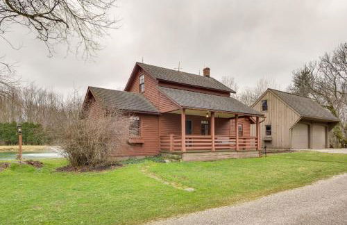 Quaint Winesburg Cottage with Porch and Pond! - Foto 28