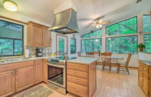 Waterfront Inglis Getaway with Dock 5 Mi to Gulf - Foto 11