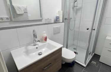 Laluna Modernes Wohnstudio mit Balkon im Herzen von Bad Rothenfelde - Foto 13