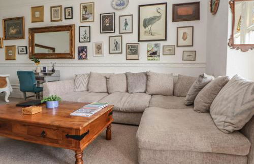 Ismay Dining Room Suite - Titanic Interest - Foto 6