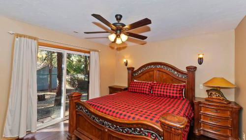 Big 10 Luxury Cabin/Walk to Snow Summit- HotTub - Foto 3