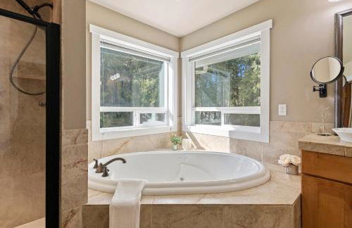 New Skagit Sunset Birdsview, Concrete, WA - Foto 24