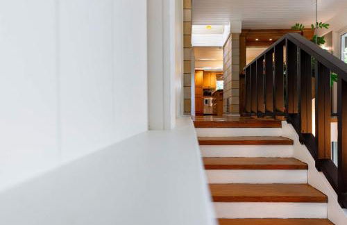 TreeTops Spacious Architectural Retreat - Foto 12