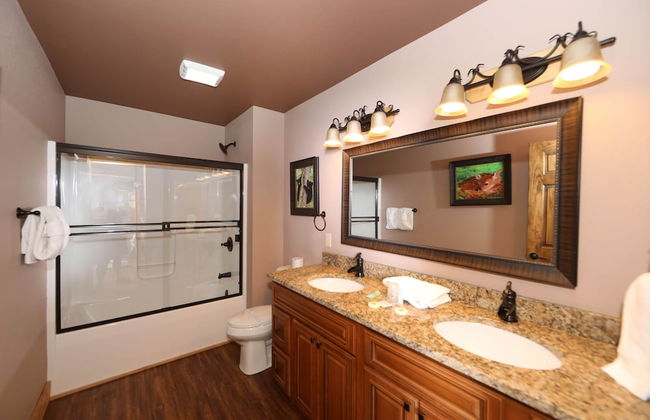 Above It All - Four Bedroom Cabin - Foto 15