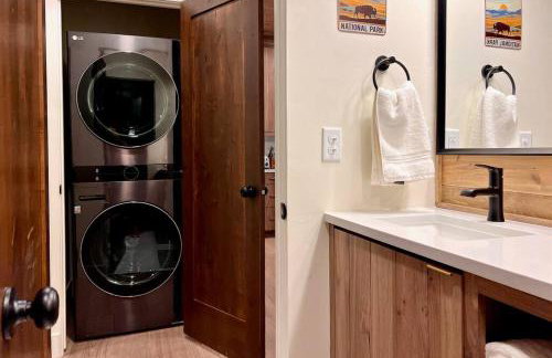 Brand NEW Cabin in the pines - Foto 4