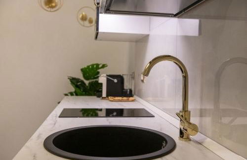 FASHION APARTMENT GOLD Bologna with JACUZZI & CAR GARAGE - Foto 55