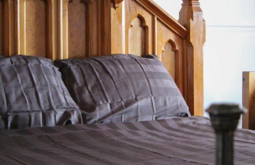 Lavish 2 bed sleeps 5 near Lanark - Photo 13