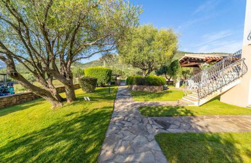 ISS Travel, L'Uddastru Panoramic Apartments - with private outdoor terrace - Photo 8