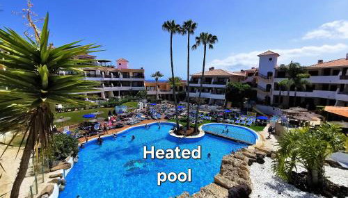 Strelitzia Apartment - ocean view & heated pool & AC - Foto 2, sunbed