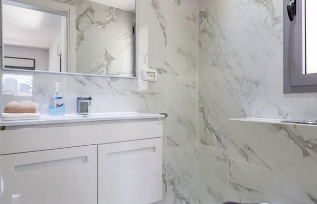 Hakovshim Miroir in Tel Aviv-yafo - Foto 24