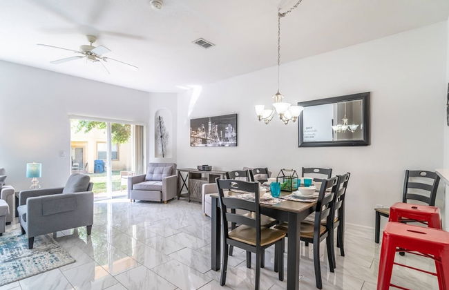 727 Regal Palms - Photo 1