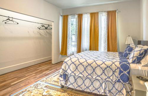 2 Mi to Dtwn Milwaukee Family Home with Yard - Photo 9