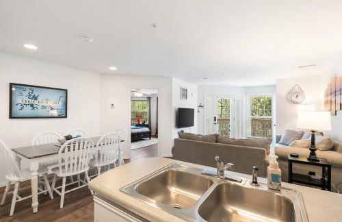 Boatin & Floatin on Table Rock Lake in the Ozarks! - Foto 23