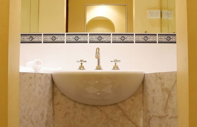 Apartments Downtown - Photo 29