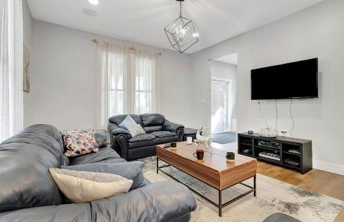 Spacious Central 4BR, Ski & Bike - Photo 23