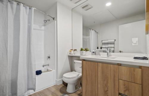 Sunset Duo 2 bedroom Charm with FREE Parking - Foto 3