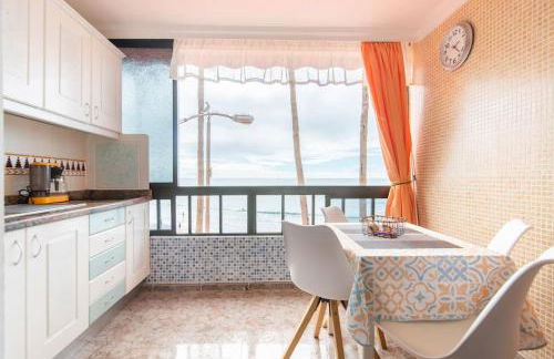 Beautiful apartment on the beachfront - Foto 16