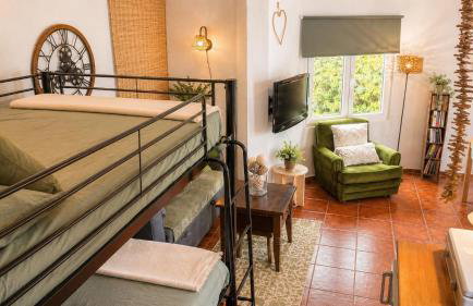 Cala Canyelles Villa & Private Studio with Garden - Foto 5