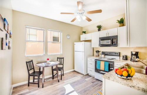 Historic Avenues Apartment Downtown - Foto 8