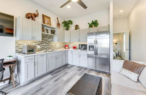 Cozy Couples Retreat with Views in Apache Junction - Foto 9