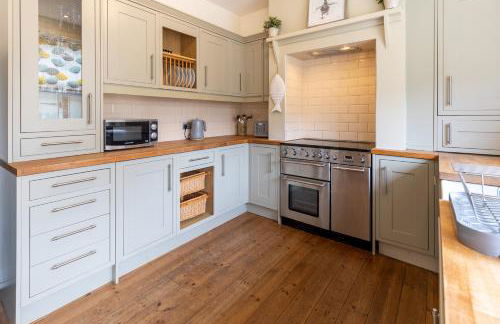 Pebble Cottage by Coast & Country Stays - Photo 23