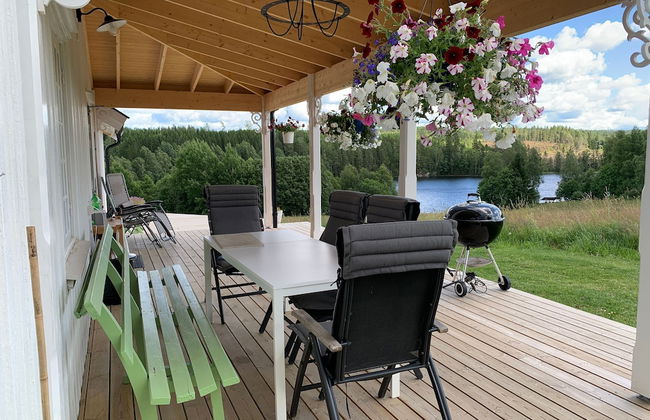 Rustic Luxury Lakeside House - Transformed Chapel - Foto 23