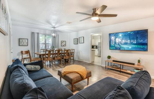 Family fun 4bed 2bath with pool - Foto 11