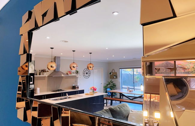 Designer Decor Home 8Bed WilliamsLanding - Photo 24