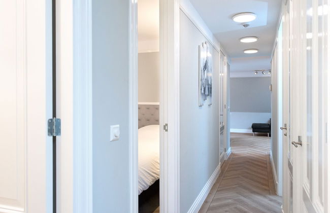 BizStay Park Central Executive - Photo 49