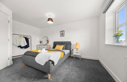 Modern 2-Bed House 10-min to Leeds City Centre - Photo 8