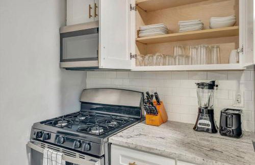 Beautiful Brand New Tower Grove Unit 1s - Foto 7