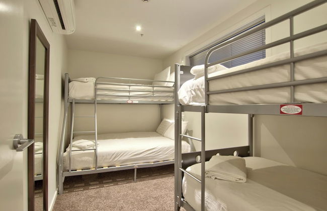 Bay View Condo by Staysouth - Photo 4