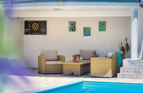 Villa R&B heated pool - Photo 49