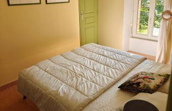 Les Petites Écuries - Photo 2