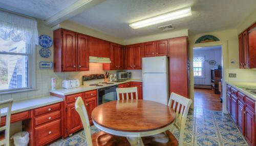 Charming Cape Cottage—Ocean Views Private Beach - Foto 4