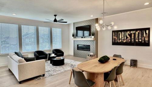 Houston- Downtown, NRG, Med Center, City Views, U of H & TSU, Rodeo - Photo 2