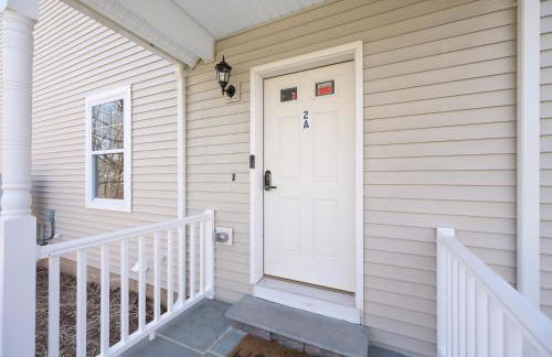 Spacious House in Prime Location - Photo 77