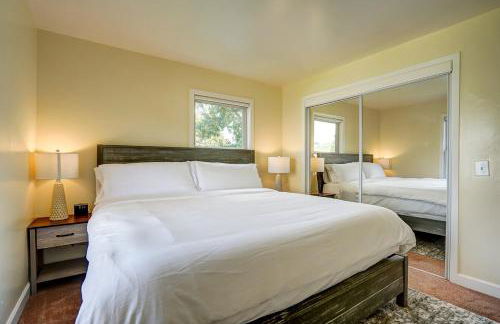 30 Day Minimum - Entire House Deck close to Hosp - Foto 6