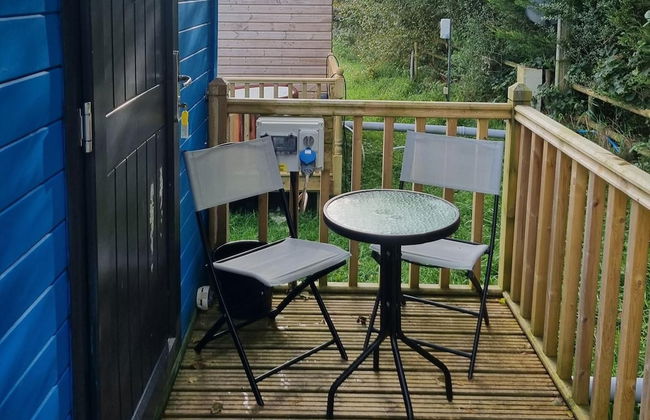 Glamping Hut - Sleeps 2, hot tub & Parking - Foto 11