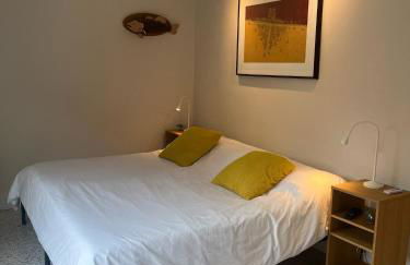 Cozy house close Brickell - Photo 22