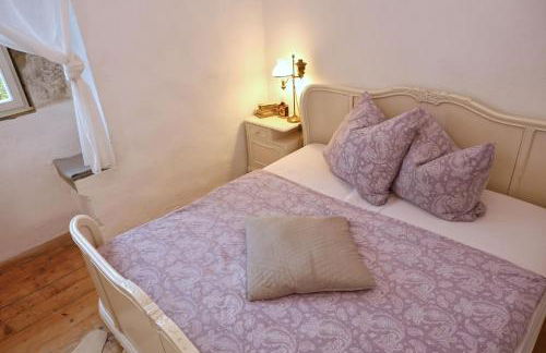 FeWo Zar Ferdinand Schloss Weitersroda - Foto 5